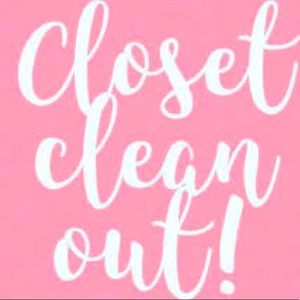 CLOSET CLEANOUT! 👗👜